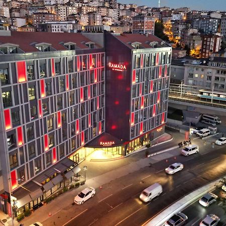 Отель Ramada By Wyndham Istanbul Alibeykoy Экстерьер фото